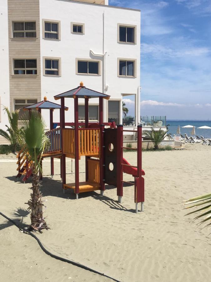 Larnaca Beach Apartment 1A Exterior photo