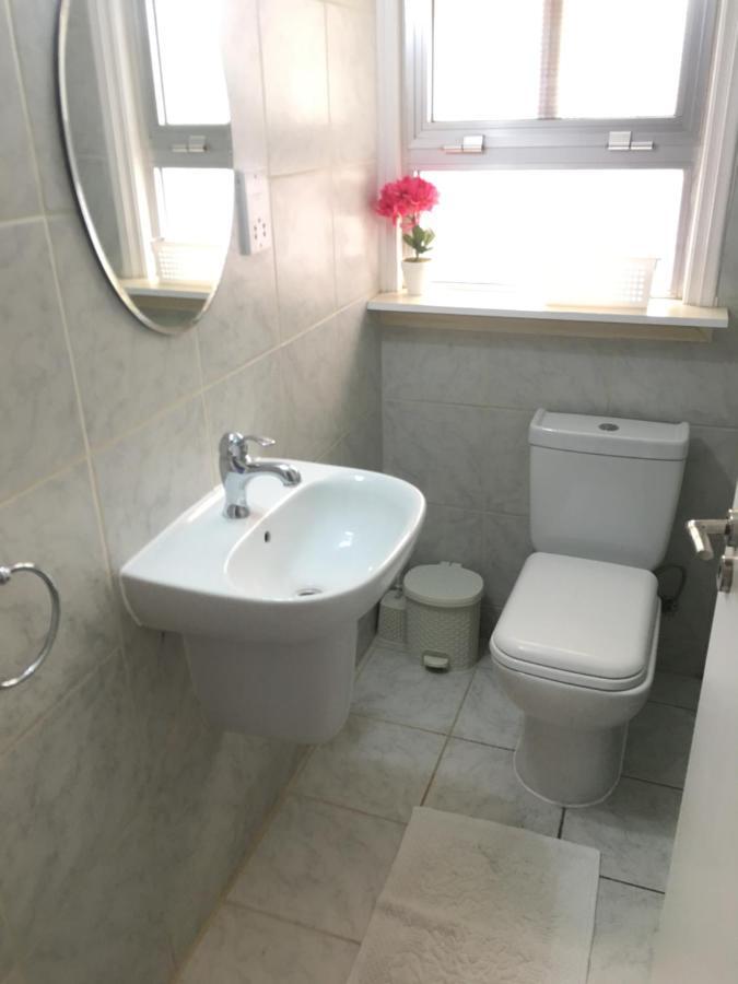 Larnaca Beach Apartment 1A Exterior photo