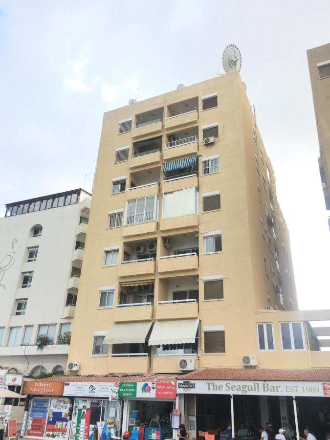 Larnaca Beach Apartment 1A Exterior photo